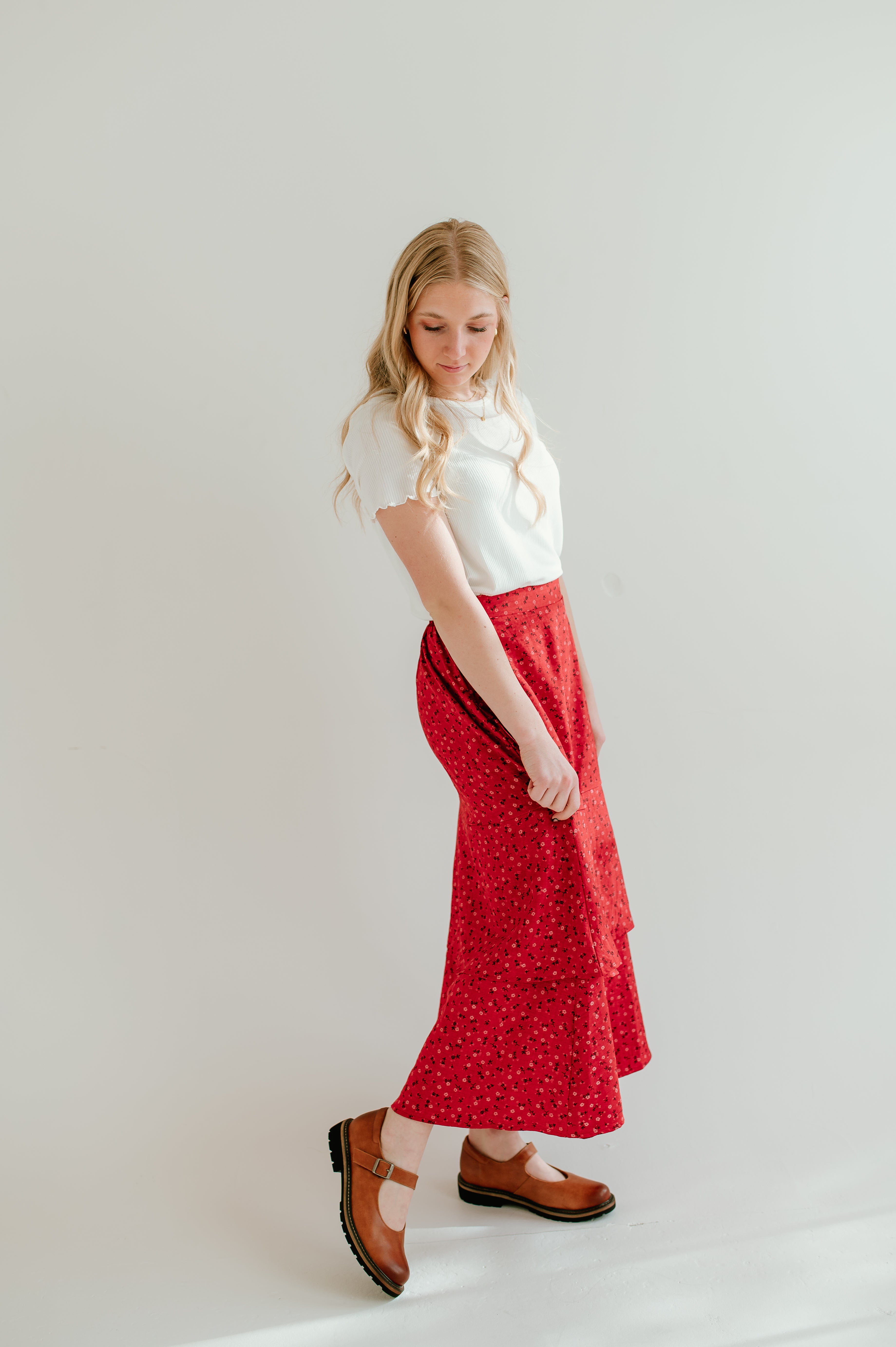 red floral tiered midi skirt