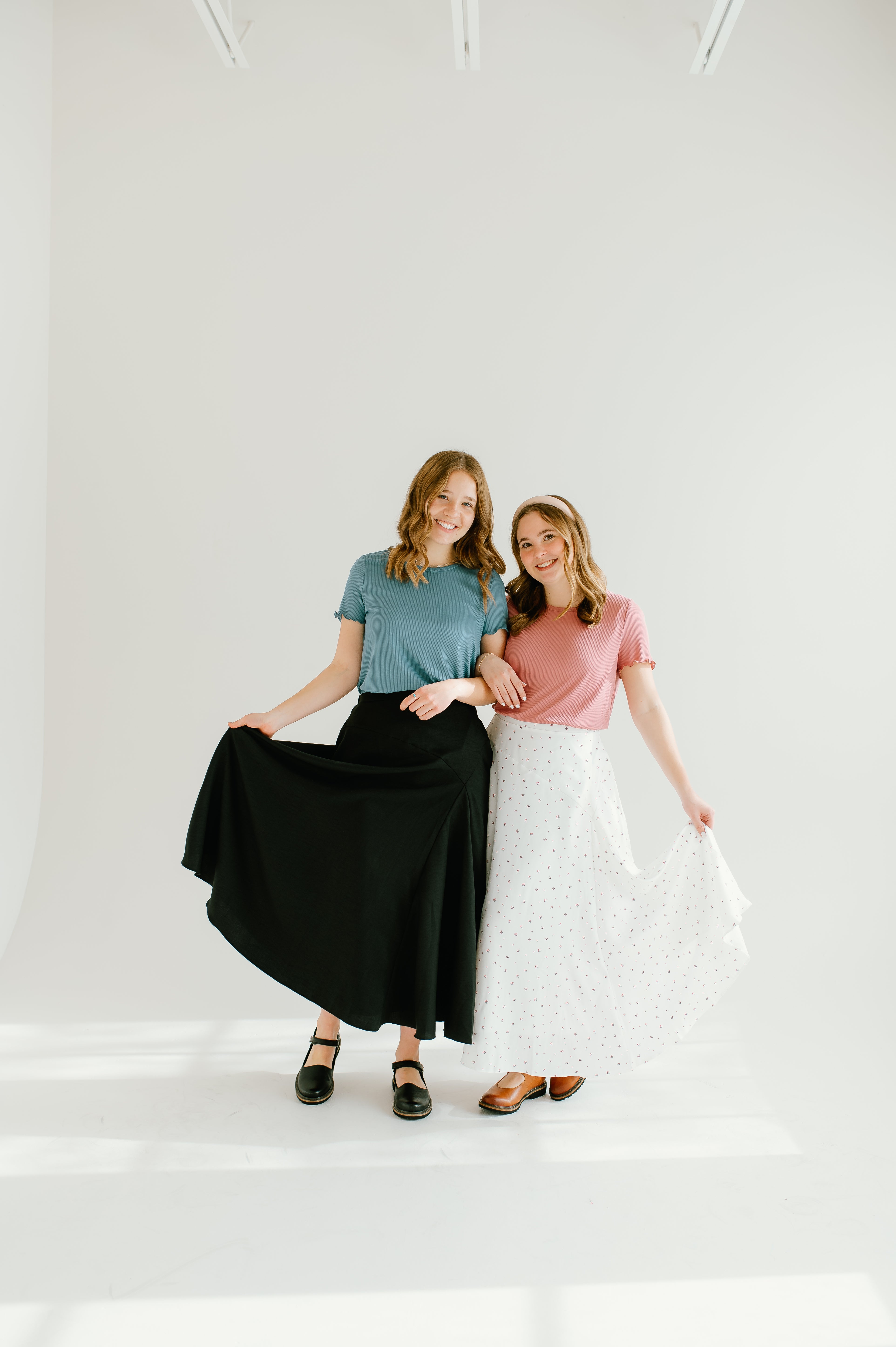 black and white flowy modest skirt