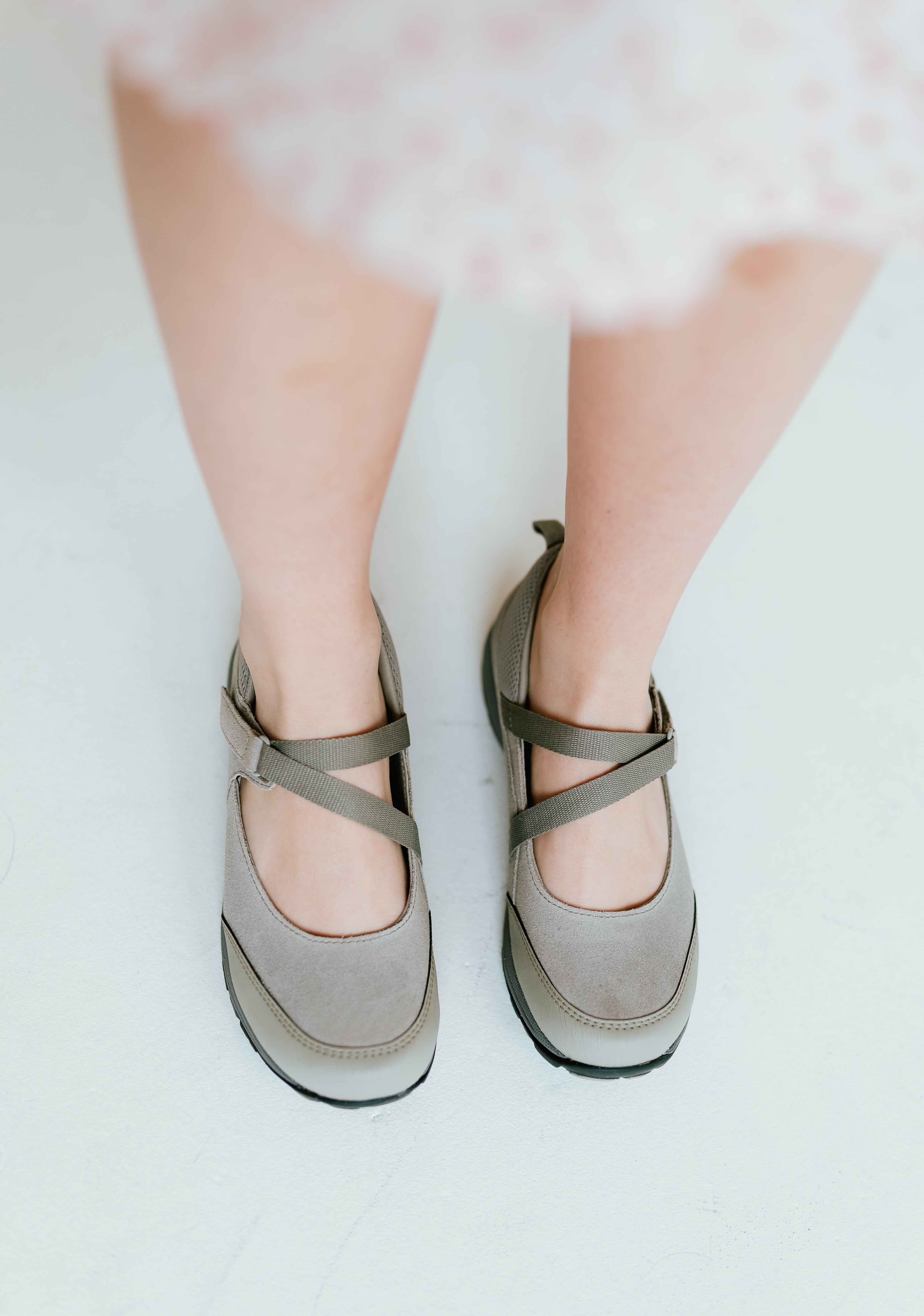 taupe water shoe