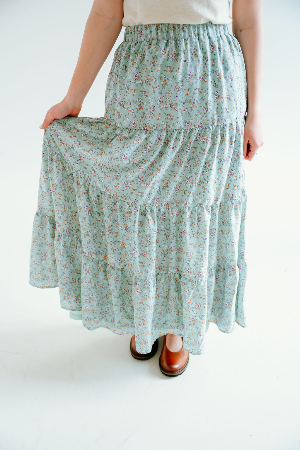flowy tiered floral midi skirt