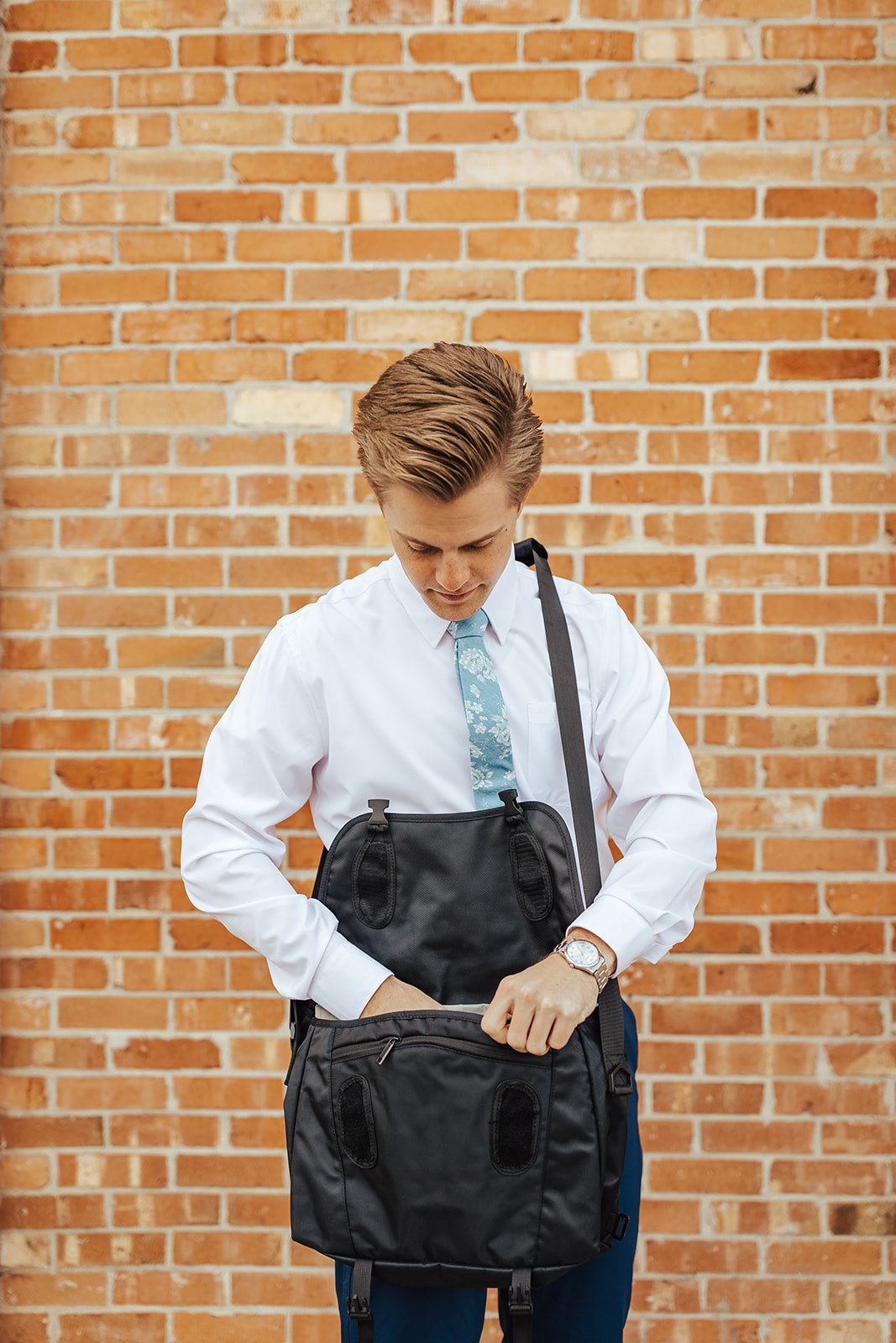 Bags - Grand Tour Renegade Shoulder Bag