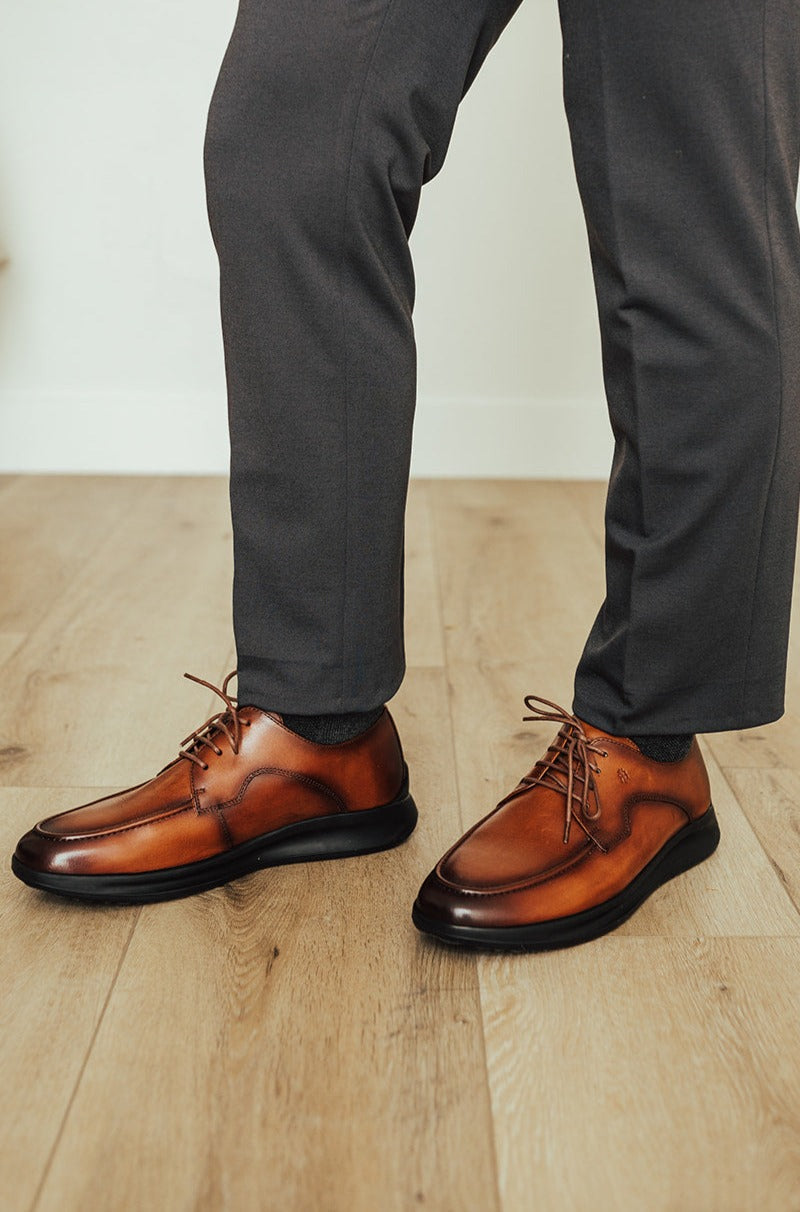 Robbins & Brooks Shoes - Robbins & Brooks Hammond Apron Toe Lace Up Tan