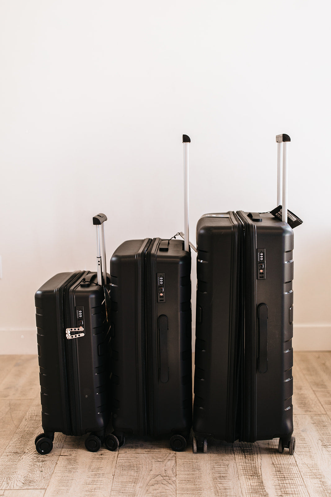 General - Grand Tour Tiber Luggage Black